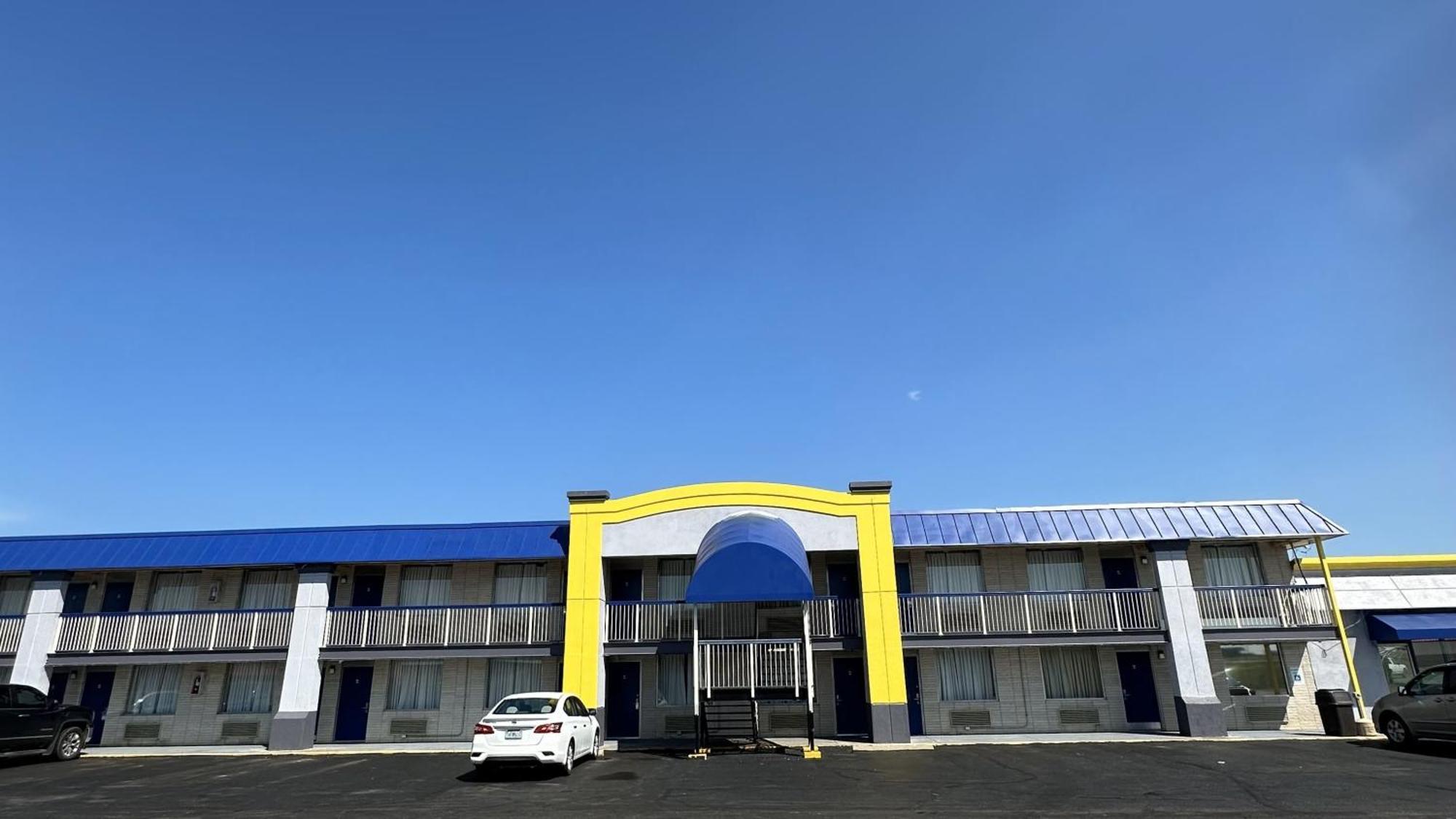 Days Inn By Wyndham Salina South Kültér fotó